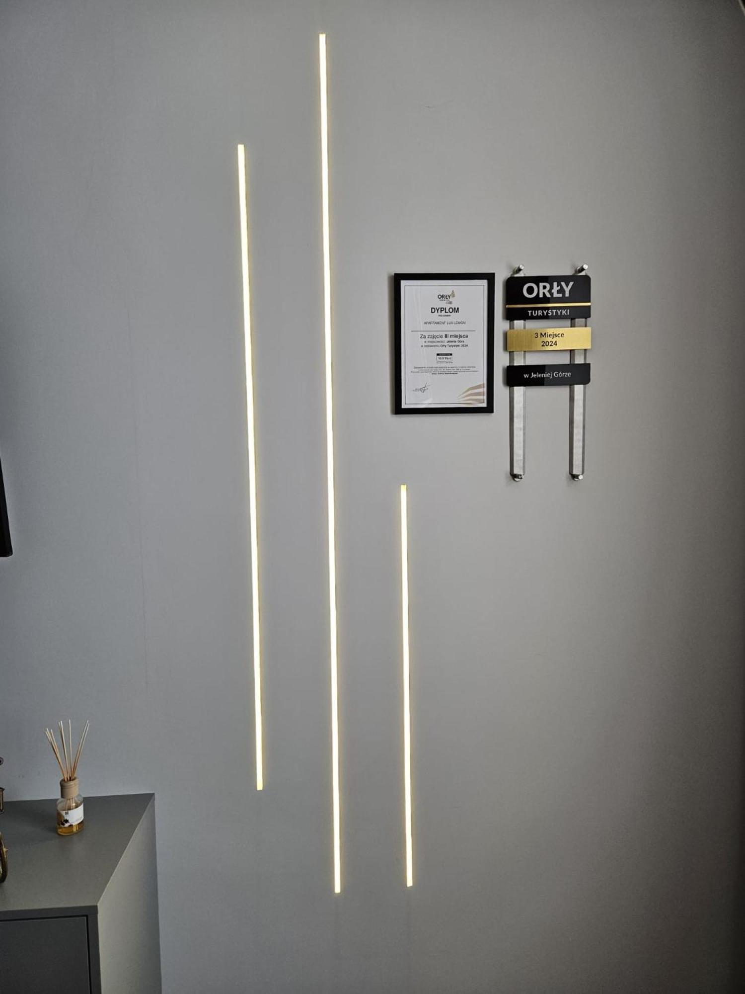 Apartament Lux Lemon Jelenia Gora Luaran gambar